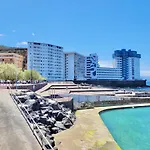 Διαμέρισμα Coastal Vibe *